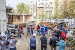Любой населённый пункт развивается динамично, когда в нём строятся новые, современные, комфортабельные здания.